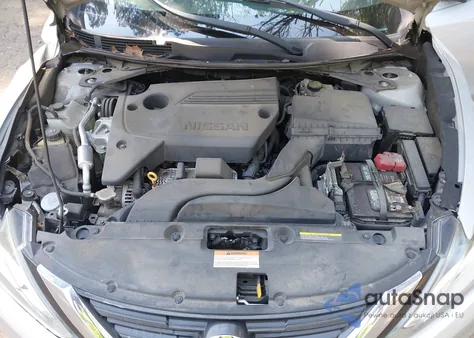 2017 Nissan Altima 2.5 Sv z USA, uszkodzony, nr VIN 1N4AL3AP3HC258196